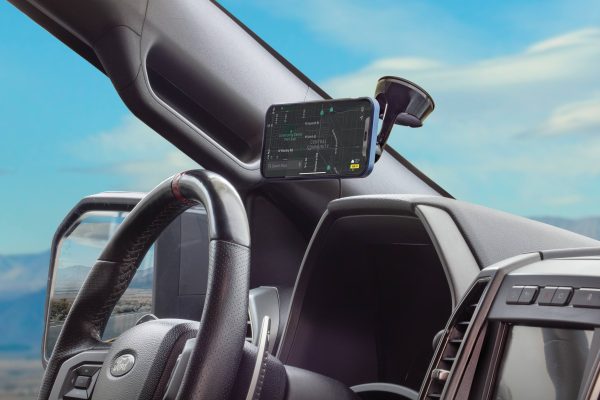 Scosche MagicMount Pro Charge5 Qi Wireless Car Mount Charger-1